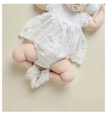 Балдардын башка кийимдери: Девочков. одежда: белое хлопк.нарядное платье с ободочком и носочками — 7