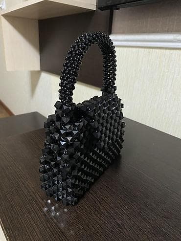 сумка коач: Классическая сумка, Материал: Бусины, Жёсткая конструкция, Женские — 2