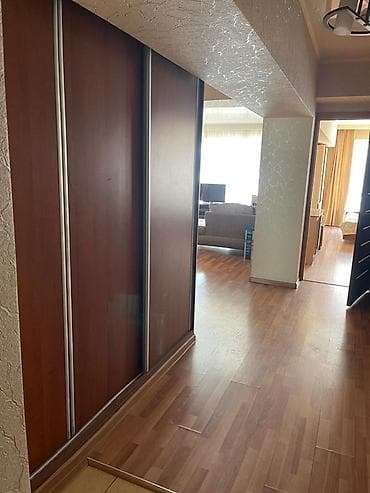 3 комнаты, 90 м², Золотой квадрат Элитка, 9 этаж, Косметический ремонт — 6