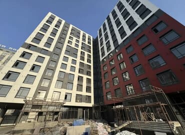 сдаю квартиру салиева алматинка: 1 комната, 44 м², Элитка, 8 этаж, ПСО (под самоотделку) — 1