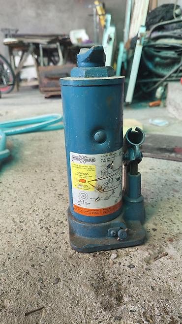 Гидравлический бутылочный домкрат WEBER-HYDRAULIK - Производитель at lalafo.kg Гидравлический бутылочный домкрат WEBER-HYDRAULIK - Производитель