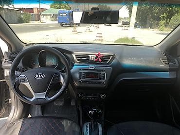sonata uf: Kia Rio: 2015 г., 1.6 л, Автомат, Бензин, Седан — 6