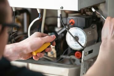 Сервис по обслуживанию и ремонту газовых/двухконтурных котлов и систем