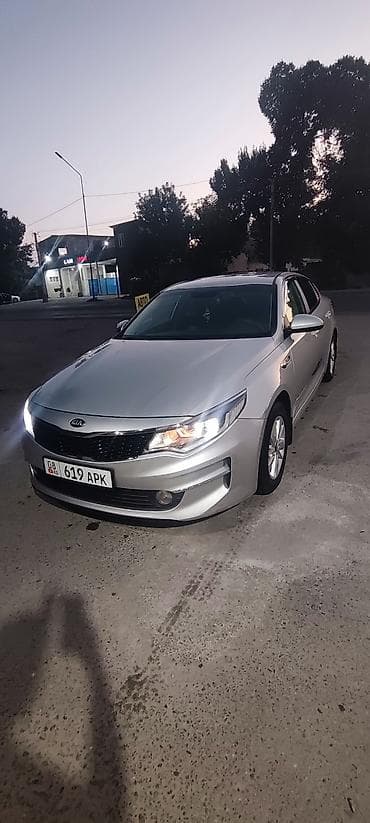 sorento 2022: Kia K5: 2016 г., Газ — 2