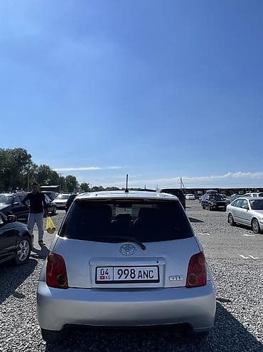 опел астра 1992: Toyota Ist: 2003 г., 1.5 л, Автомат, Бензин, Хэтчбэк — 5