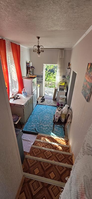 с бает: Продаётся одноэтажный кирпичный дом в районе Кунтуу, дачный посёлок — 9