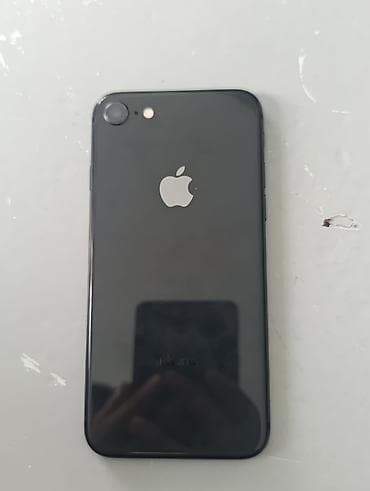 IPhone 8, Б/у, 64 ГБ, Черный, Чехол, 78 %
