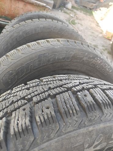 winter: Шины 215 / 60 / R 16, Зимняя шипованная, Б/у, Комплект, Легковые, Cordiant — 3