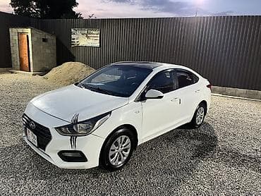 Hyundai Solaris: 2018 г., Автомат, Бензин, Седан