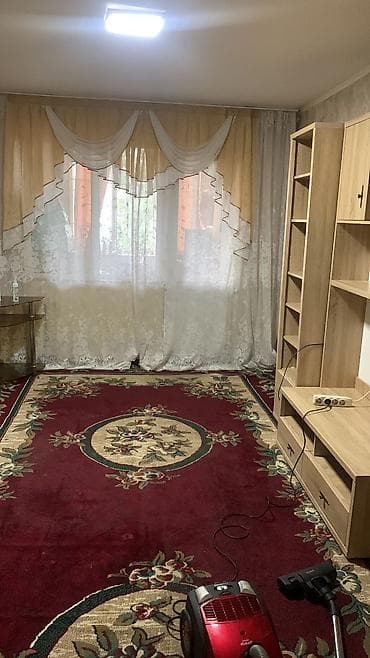 4 комнаты: 3 комнаты, 5 м², 2 этаж — 4