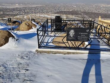 мраморный панель: Памятники и ограды для захоронений. - Памятник в форме сердца — 12