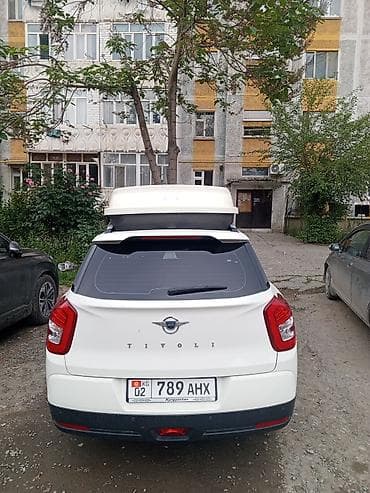 Ssangyong: Ssangyong Tivoli: 2018 г., 1.6 л, Автомат, Бензин, Кроссовер — 4