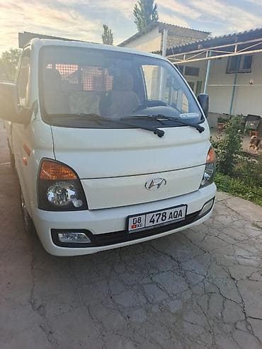 Hyundai Porter: 2018 г., 2.5 л, Кол менен иштөөчү, Дизель, Van