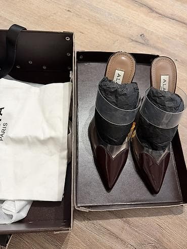 Босоножки, сандалии, шлепанцы: Alaïa Paris — мюли с прозрачными ремнями и острым носком - Модель — 3