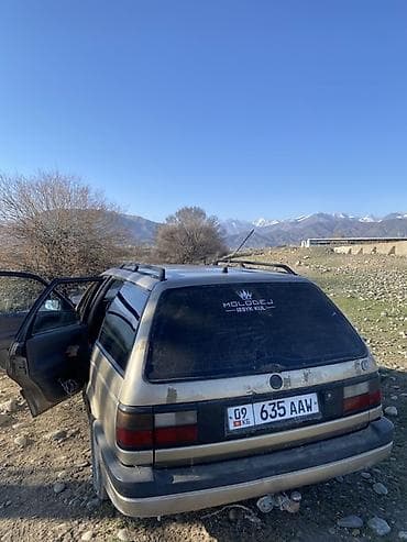 пепельница авто: Volkswagen Passat Variant: 1989 г., 1.8 л, Ручные, Бензин, Универсал — 7