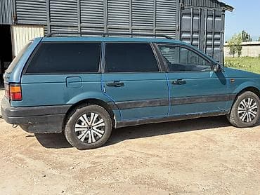 lexus es 300 2020: Volkswagen Passat Variant: 1993 г., Универсал — 3