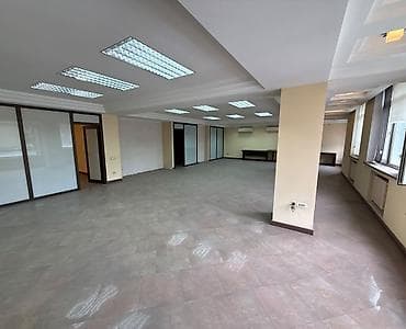 Недвижимость: 🏢 ПРОДАЁТСЯ КОММЕРЧЕСКОЕ ПОМЕЩЕНИЕ В САМОМ ЦЕНТРЕ БИШКЕКА 📍 — 2