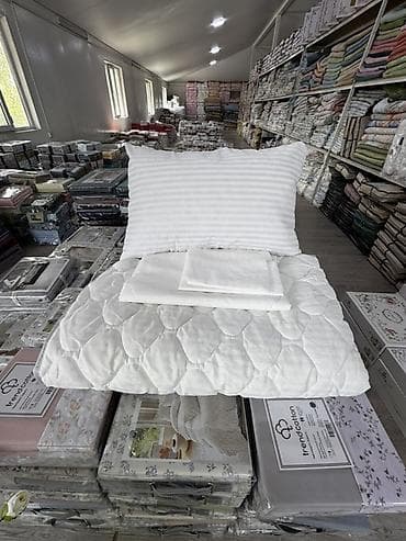 постельное ьелье: Набор - подушка, одеяло, постельный комплект. - Подушка с наволочкой — 2