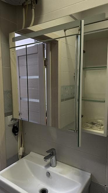 тумба с раковиной в ванную: Тумба для ванны, Б/у, С раковиной, Самовывоз, цвет - Белый — 5