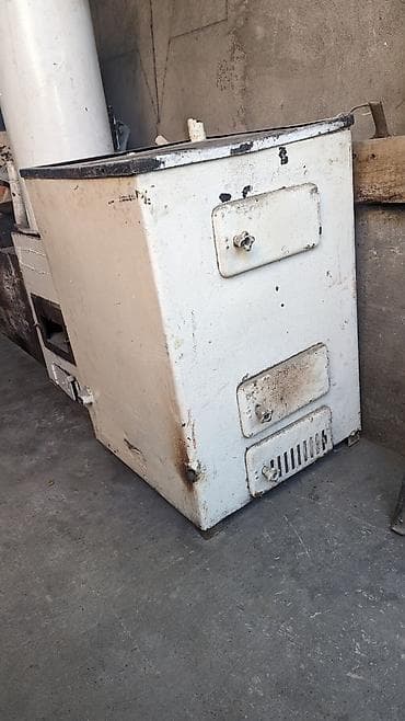 Сантехника: Продаю печь "Уют"б/у
в хорошем состоянии — 1