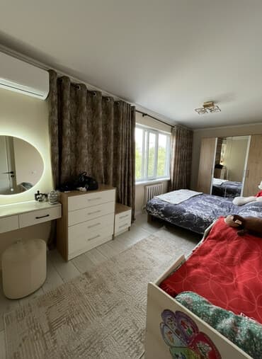 купить квартиру с видом на море: 2 комнаты, 48 м², 104 серия, 4 этаж, Евроремонт — 1