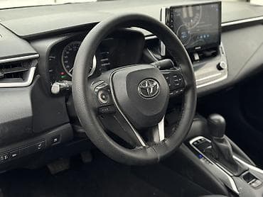 k 5: Toyota Corolla: 2019 г., 1.8 л, Вариатор, Гибрид, Седан — 7