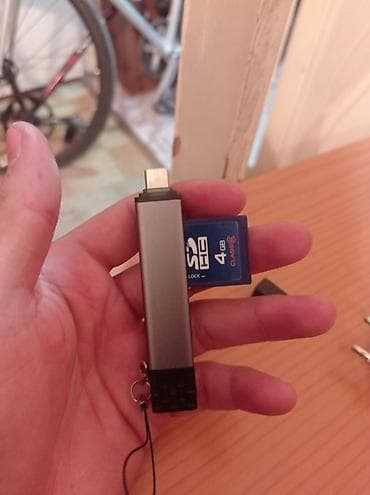 Фотоаппараты: Зеркальная фотокамера Canon EOS 1100D с комплектным объективом Canon — 3