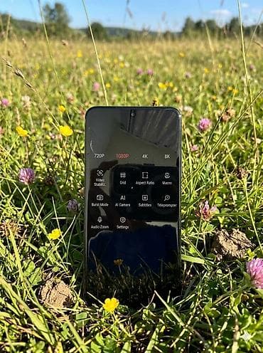 3200: Продою или обменяю Xiaomi mi 11. -Дисплей: 6.81" AMOLED — 4