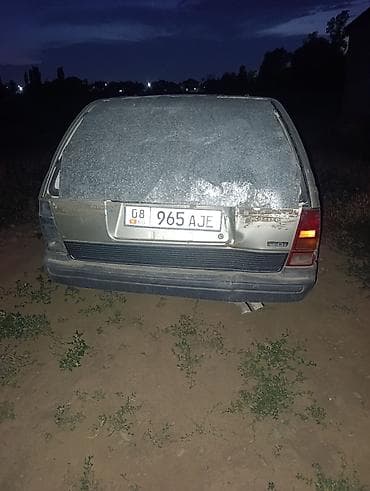 Mazda 626: 1988 г.