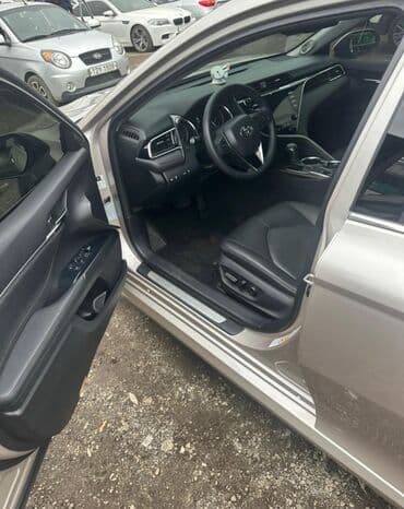 авто с последующим выкупом бишкек фит: Toyota Camry: 2018 г., 2 л, Автомат, Бензиновая, Седан — 4