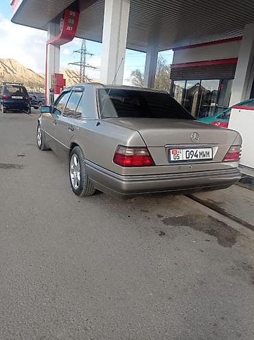 тайота карола 2: Mercedes-Benz W124: 1994 г., 2.2 л, Автомат, Бензин, Седан — 5
