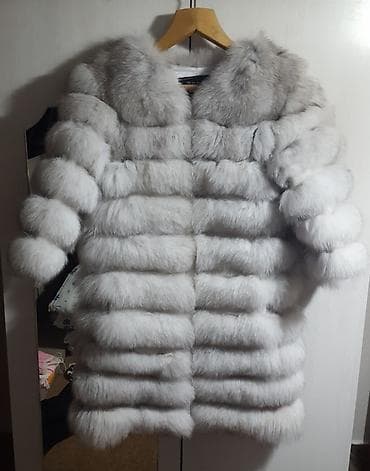 Шуба трансформер 4 в 1, писец, состояние идеальное
Размер 42-46 at lalafo.kg Шуба трансформер 4 в 1, писец, состояние идеальное
Размер 42-46