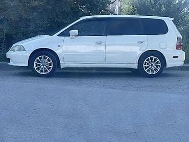 honda strim: Honda Shuttle: 2002 г., 2.3 л, Вариатор, Газ, Универсал — 2