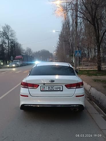 Транспорт: Kia Optima: 2019 г., Седан — 2