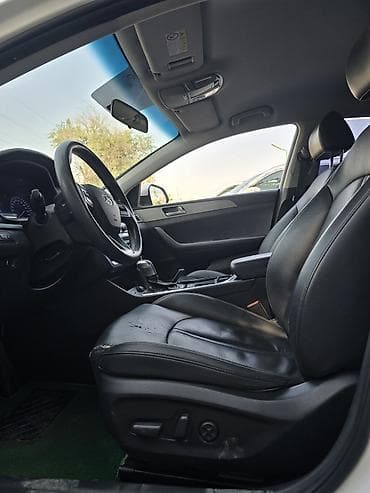n max: Hyundai Sonata: 2019 г., 2 л, Автомат, Газ, Седан — 7
