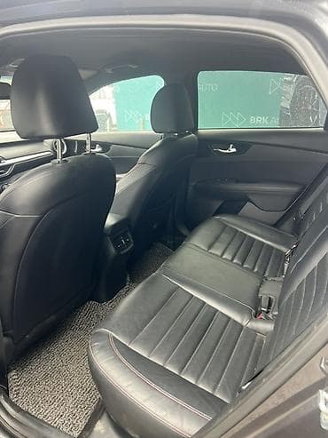 Kia K3: 2019 г., 1.6 л, Робот, Бензин, Лифтбек — 6