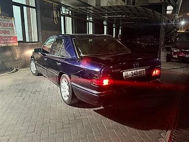 Mercedes-Benz W124: 1994 г., 2.2 л, Автомат, Бензин, Седан