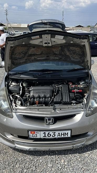 aion v: Honda Fit: 2004 г., 1.3 л, Автомат, Бензин, Хэтчбэк — 3