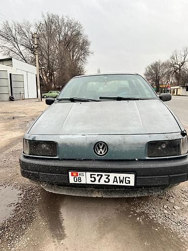 Volkswagen: Volkswagen Passat: 1990 г., 1.8 л, Механика, Бензин, Седан — 3