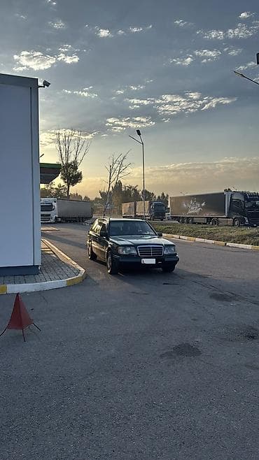 мерен: Mercedes-Benz E-Class: 1995 г., 2.2 л, Автомат, Бензин, Универсал — 4