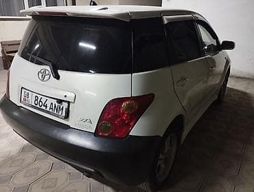 Toyota Ist: 2002 г., 1.5 л, Автомат, Бензин, Хэтчбэк at lalafo.kg Toyota Ist: 2002 г., 1.5 л, Автомат, Бензин, Хэтчбэк