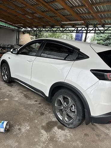 neta x: Honda HR-V: 2022 г., Электромобиль, Кроссовер — 2