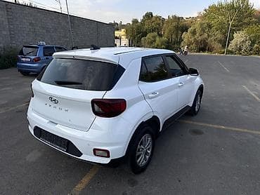 гибрид лабо: Hyundai Venue: 2025 г., 1.6 л, Автомат, Бензин, Кроссовер — 8