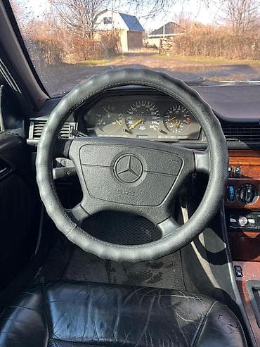 мерс сшка: Mercedes-Benz W124: 1995 г., 2.8 л, Автомат, Бензин, Седан — 6