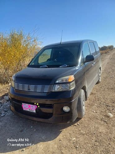 набор ключ инструмент: Toyota Voxy: 2002 г., 2 л, Автомат, Бензиновая, Минивэн — 13
