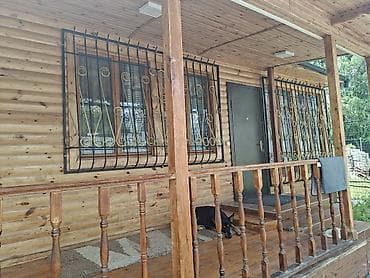 модульные дома в рассрочку: Дом из бруса с террасой Сдаю пол дома в Чолпон-Ате в парке Культуры и — 1