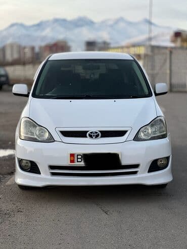 авто в долг: Toyota Ipsum: 2004 г., 2.4 л, Автомат, Бензин, Минивэн — 1