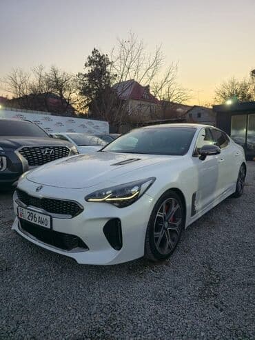 Kia : 2020 г., 2 л, Автомат, Бензин, Купе