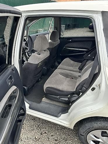 step: Honda Stream: 2002 г., 1.7 л, Автомат, Бензин, Минивэн — 2