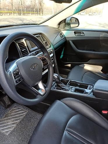 cl class: Hyundai Sonata: 2020 г., 2 л, Автомат, Газ, Седан — 7